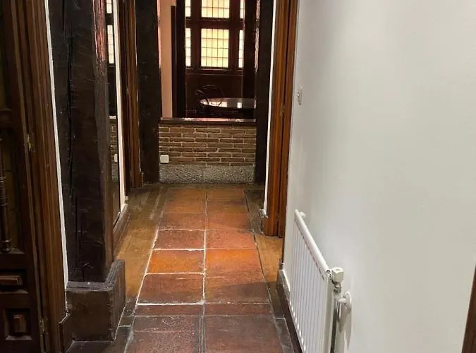 Old Town Palace Apartment *